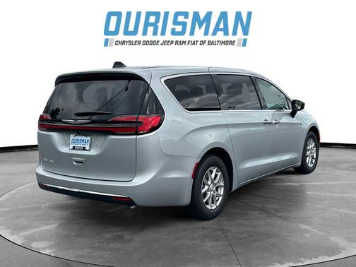 2026 Chrysler Pacifica L