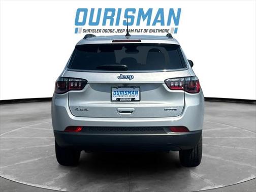 2025 Jeep Compass Latitude