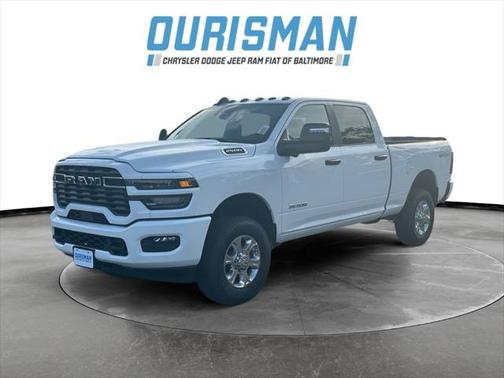 2025 RAM 2500 Big Horn Crew Cab 4x4 6'4' Box