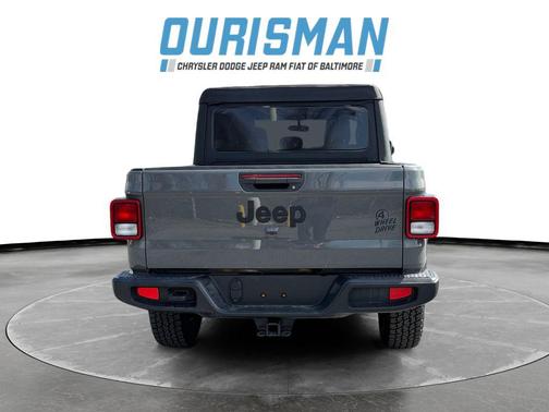 2021 Jeep Gladiator Sport