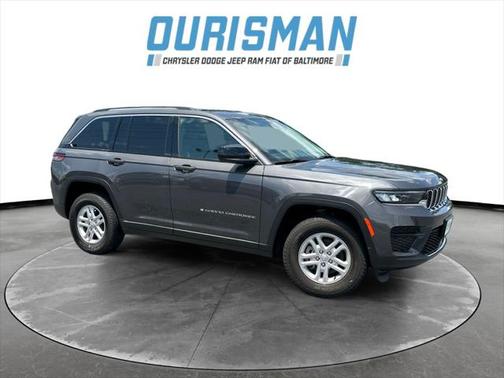 2023 Jeep Grand Cherokee Laredo
