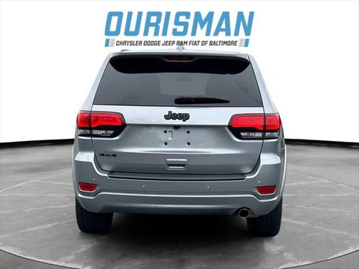 2021 Jeep Grand Cherokee Laredo