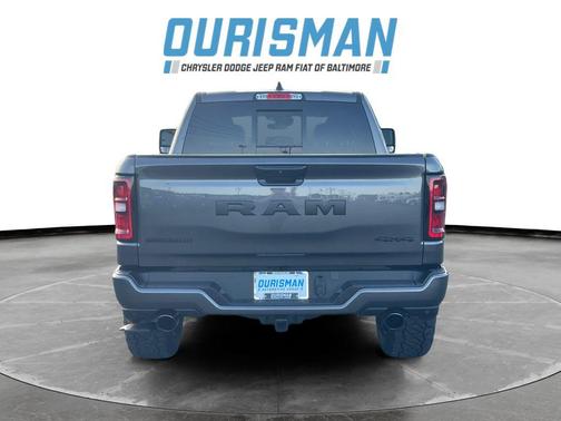 Granite Crystal Metallic Clearcoat 2026 RAM 1500 Big Horn/Lone Star