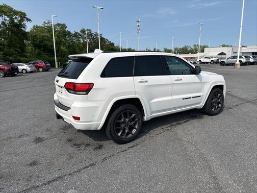 2021 Jeep Grand Cherokee 80th Anniversary 4X4