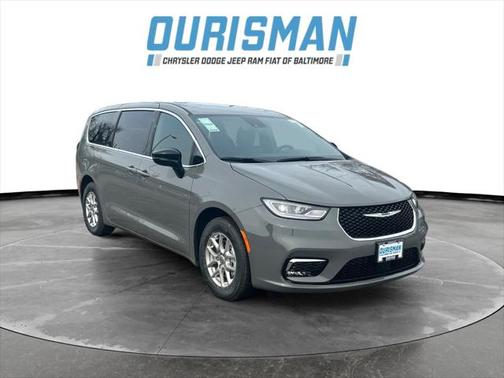 2025 Chrysler Pacifica L