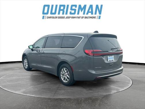 2025 Chrysler Pacifica L