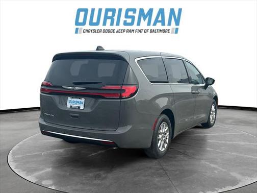 2025 Chrysler Pacifica L