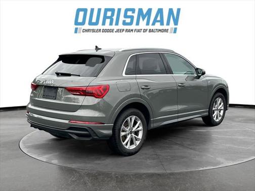 2024 Audi Q3 Premium 45 TFSI S line quattro Tiptronic