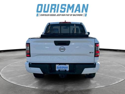 2022 Nissan Frontier SV