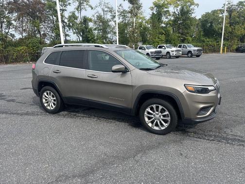 2019 Jeep Cherokee Latitude