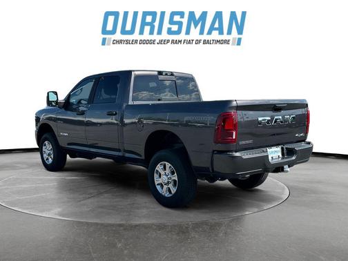 2025 RAM 2500 Big Horn Crew Cab 4x4 6'4' Box