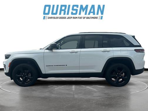 2022 Jeep Grand Cherokee Altitude