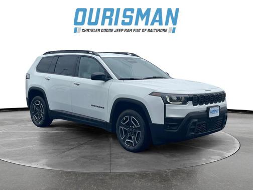 Bright White Clearcoat 2026 Jeep Cherokee Laredo