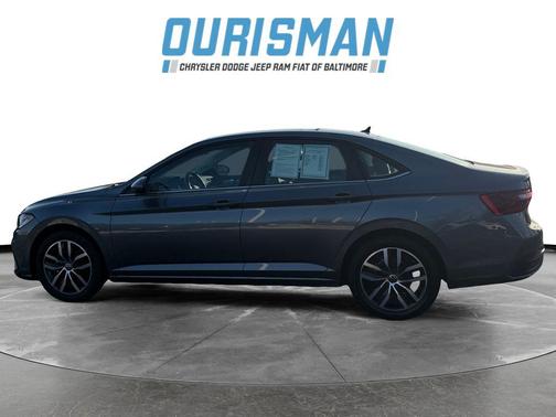 2025 Volkswagen Jetta 1.5T SE