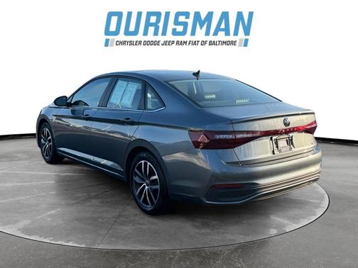 2025 Volkswagen Jetta 1.5T SE