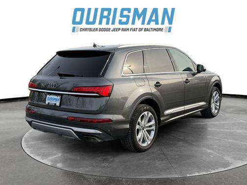 2025 Audi Q7 55 Premium Plus