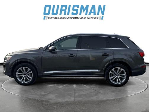 2025 Audi Q7 55 Premium Plus
