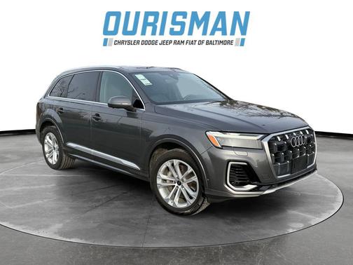 2025 Audi Q7 55 Premium Plus