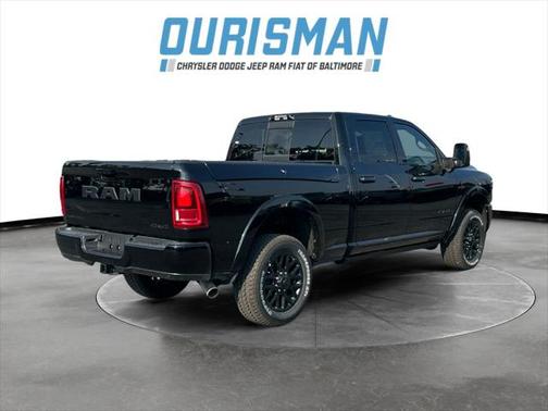2025 RAM 3500 Limited Crew Cab 4x4 6'4' Box