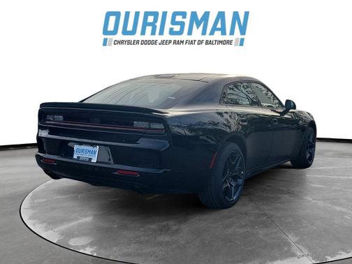 Diamond Black Crystal Pearlcoat 2026 Dodge Charger R/T