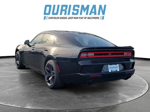 Diamond Black Crystal Pearlcoat 2026 Dodge Charger R/T