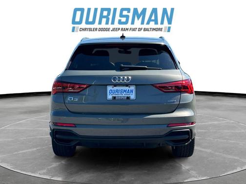 2024 Audi Q3 Premium 45 TFSI S line quattro Tiptronic