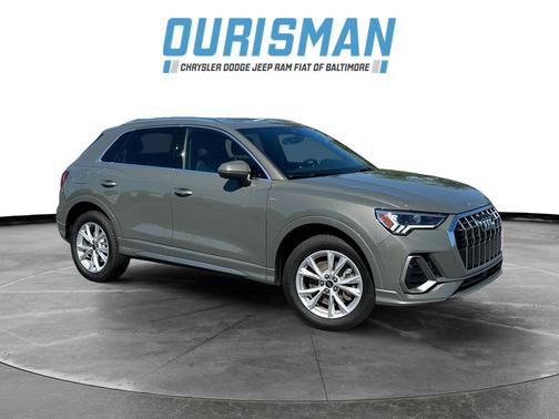 2024 Audi Q3 Premium 45 TFSI S line quattro Tiptronic