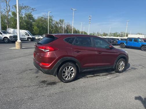 2018 Hyundai TUCSON SE