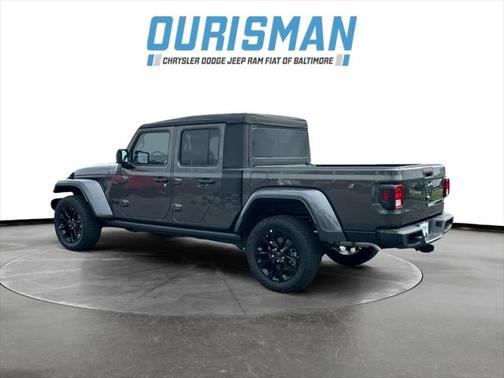2025 Jeep Gladiator Nighthawk