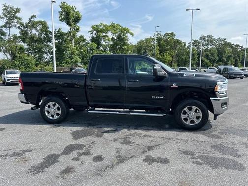 2023 RAM 2500 Big Horn Crew Cab 4x4 6'4' Box