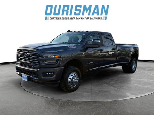 2026 RAM 3500 Big Horn Crew Cab 4x4 8' Box