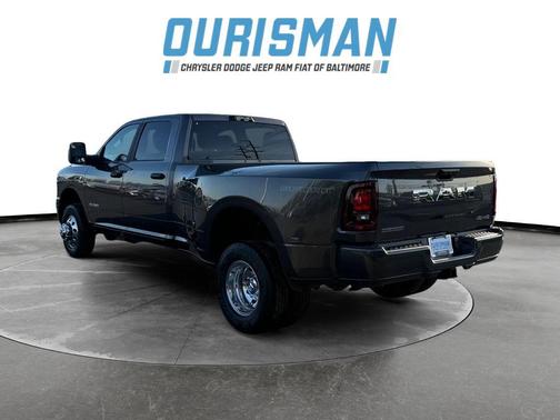 2026 RAM 3500 Big Horn Crew Cab 4x4 8' Box