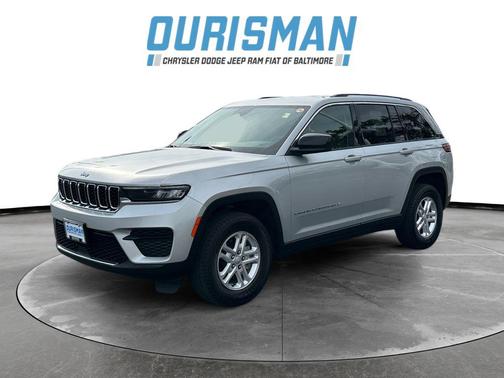 2023 Jeep Grand Cherokee Laredo