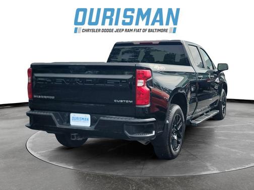 Black 2024 Chevrolet Silverado 1500 Custom