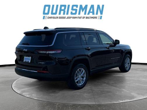 Diamond Black Crystal Pearlcoat 2026 Jeep Grand Cherokee L Altitude