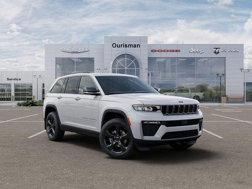 Bright White Clearcoat 2026 Jeep Grand Cherokee Limited