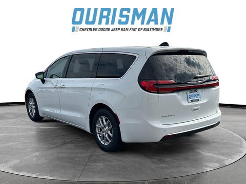2026 Chrysler Pacifica L