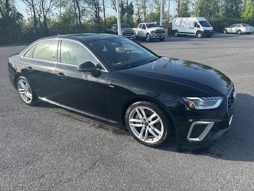 2023 Audi A4 45 S line Premium Plus