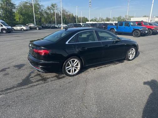 2023 Audi A4 45 S line Premium Plus