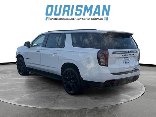 2022 Chevrolet Suburban RST