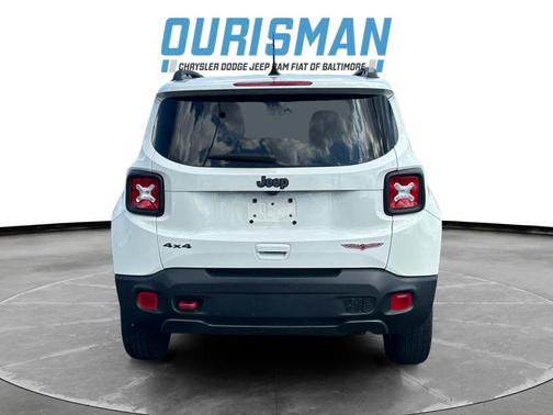 2022 Jeep Renegade Trailhawk