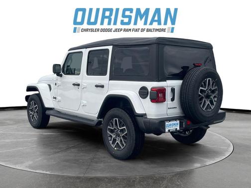 2026 Jeep Wrangler 4-Door Sahara 4x4