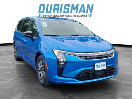 Hydro Blue Pearlcoat 2027 Chrysler Pacifica Limited
