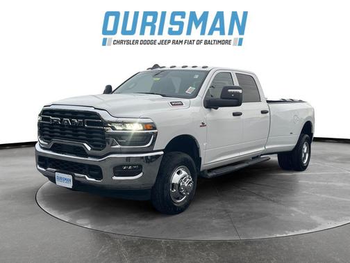 2026 RAM 3500 Tradesman Crew Cab 4x4 8' Box