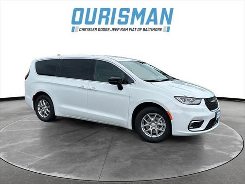 2025 Chrysler Pacifica L