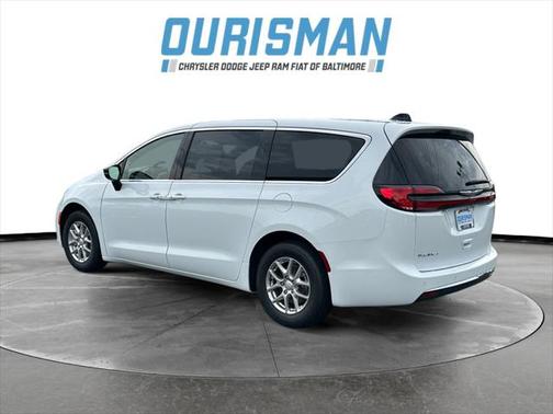 2025 Chrysler Pacifica L