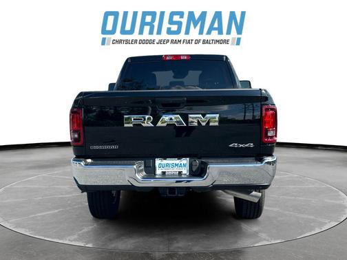 2025 RAM 2500 Big Horn Crew Cab 4x4 6'4' Box