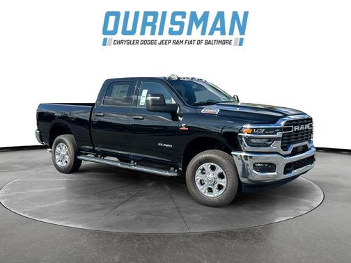2025 RAM 2500 Big Horn Crew Cab 4x4 6'4' Box