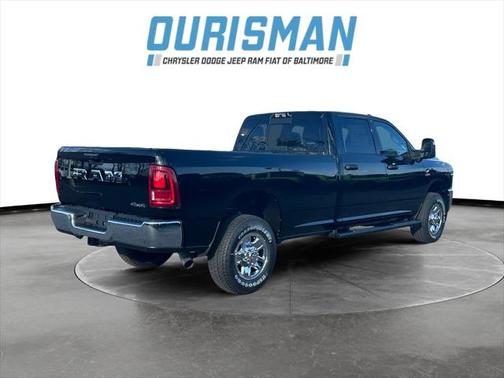 2025 RAM 2500 Tradesman Crew Cab 4x4 8' Box