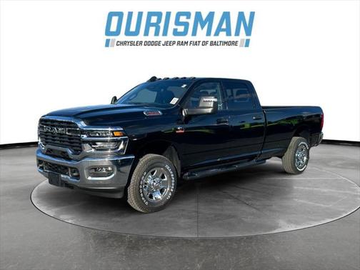 2025 RAM 2500 Tradesman Crew Cab 4x4 8' Box
